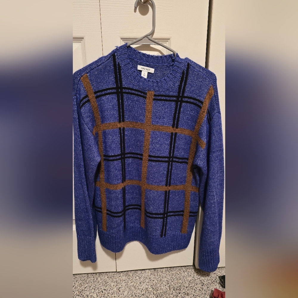 Size small Nine West sweater. New without tags!